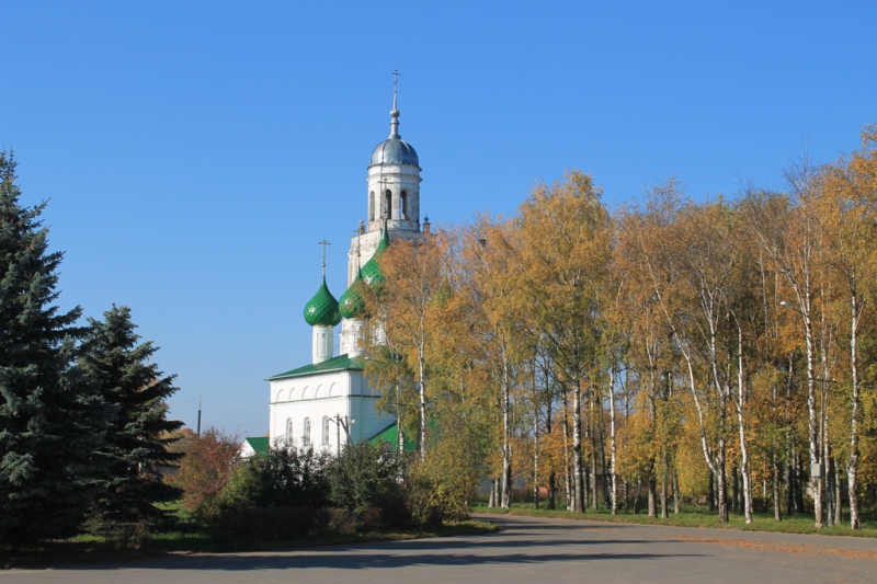 Троицкий собор Троицкий собор.
